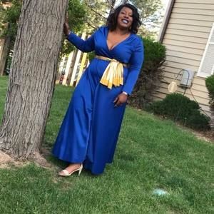 Meet your Posher, Ajané